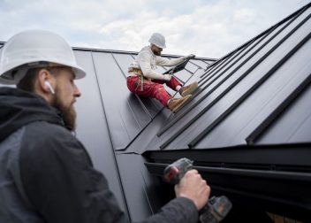 How To Choose the Right Roof Repair Contractor?