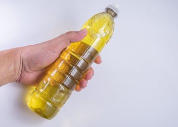 Tips for Selecting a Dependable Used Cooking Oil Collection Service
